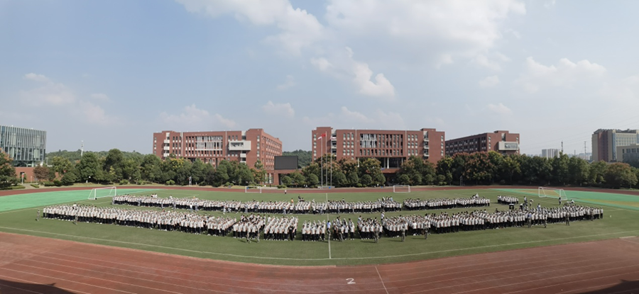 超燃，心博官方网站_XINBO(中国)军训大片震撼上映！