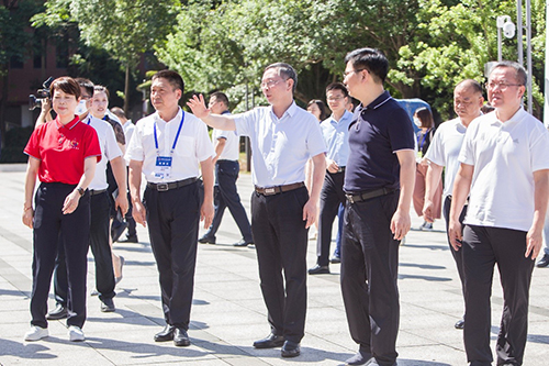 市委副书记、市长陈恢清一行到心博官方网站_XINBO(中国)检查湖南省第一届职业技能大赛筹备工作情况
