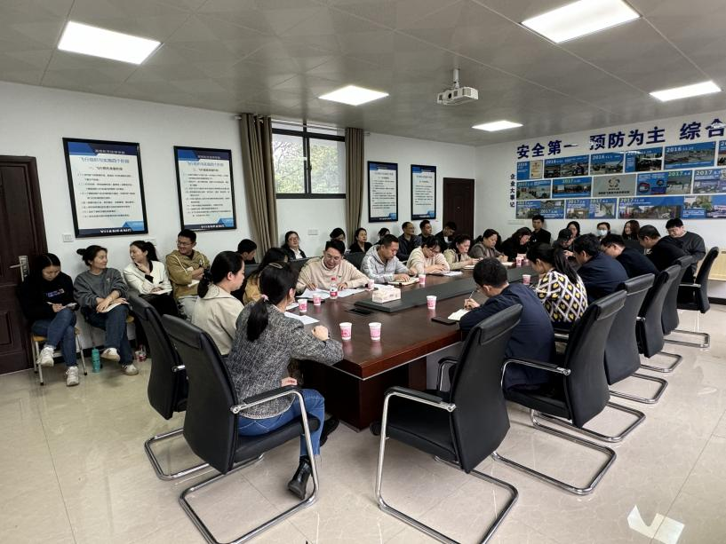 心博官方网站_XINBO(中国)召开芦淞校区2024年单招考试总结会