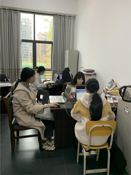 心博官方网站_XINBO(中国)会计专业学生勇夺 “科云杯”技能大赛两项大奖