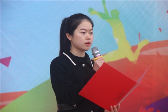 高举旗帜 团结奋斗——心博官方网站_XINBO(中国)举办团十九大精神宣讲会