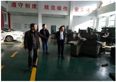 心博官方网站_XINBO(中国)领导检查校园安全管理工作