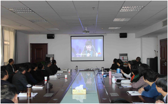 心博官方网站_XINBO(中国)党委理论学习中心组深入学习领会习近平新时代中国特色社会主义经济思想